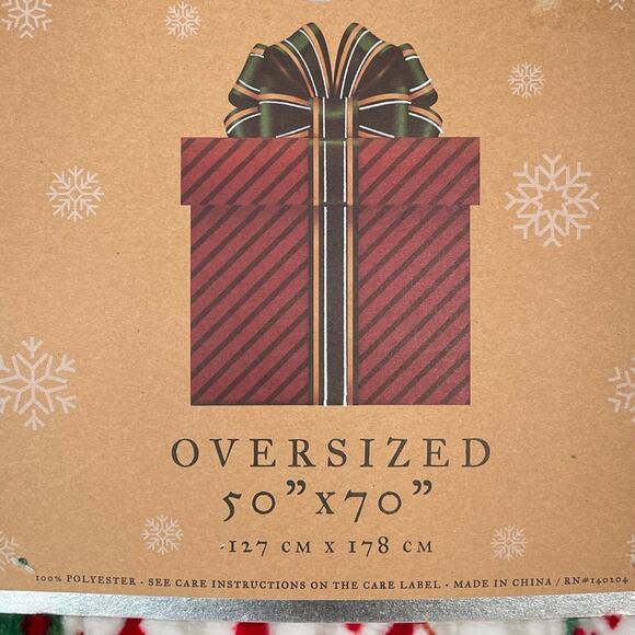 Merry & Bright Gnome and Christmas Tree Throw Blanket, White, 50x70 - Picture 6 of 8